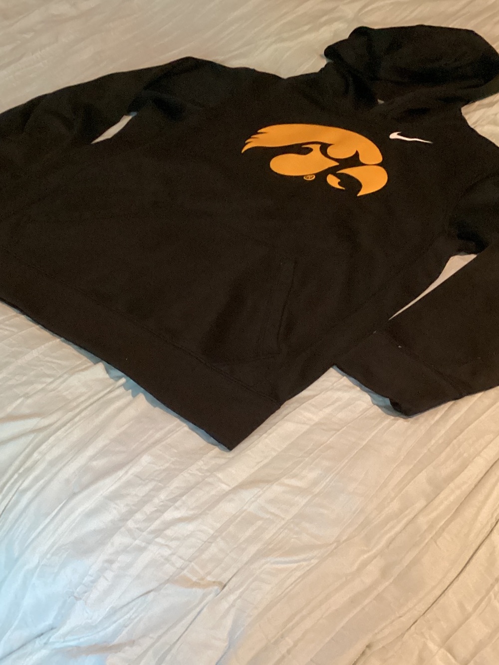 Nike Black Hoodie Sweatshirt with Gold Iowa Hawkeyes Logo, size S